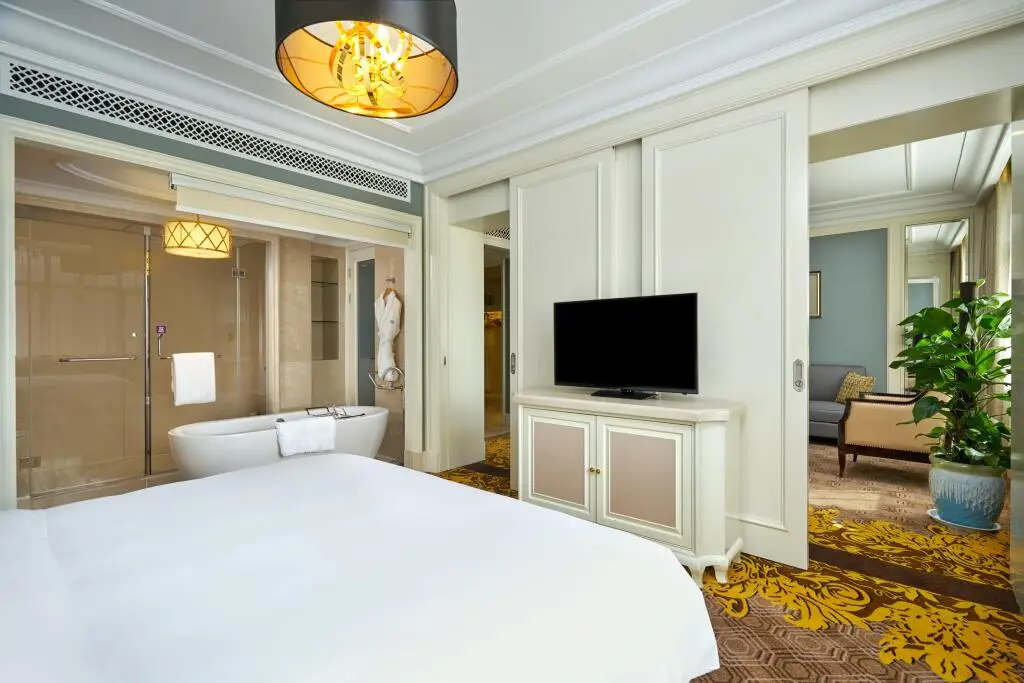 Чжэнчжоу: Crowne Plaza Zhengzhou by IHG