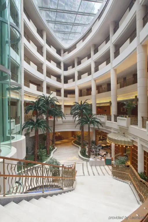 Чунцин: Отель Palace Hotels (Chongqing Nanbin Road Holy Land Hot Spring Branch)