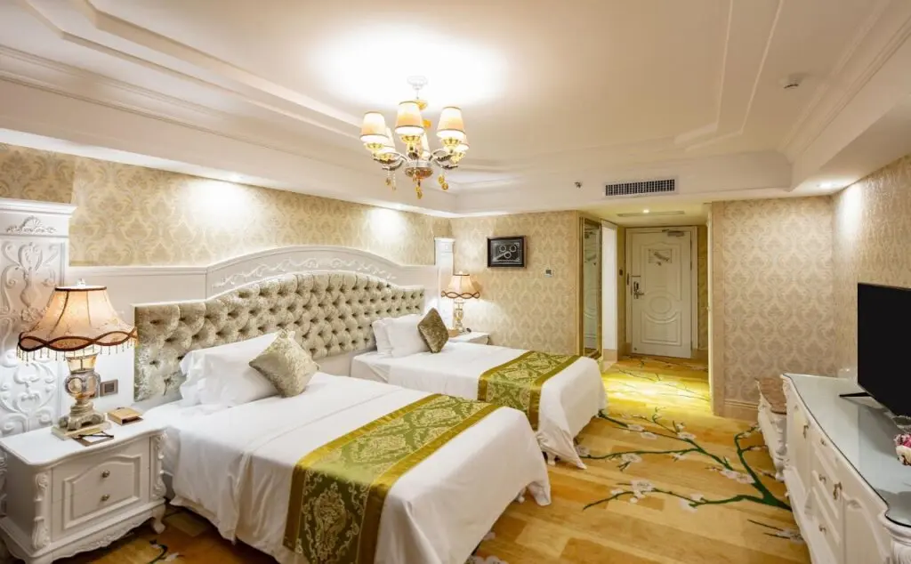 Гуйлинь: Guilin Bravo Hotel Grand Wing