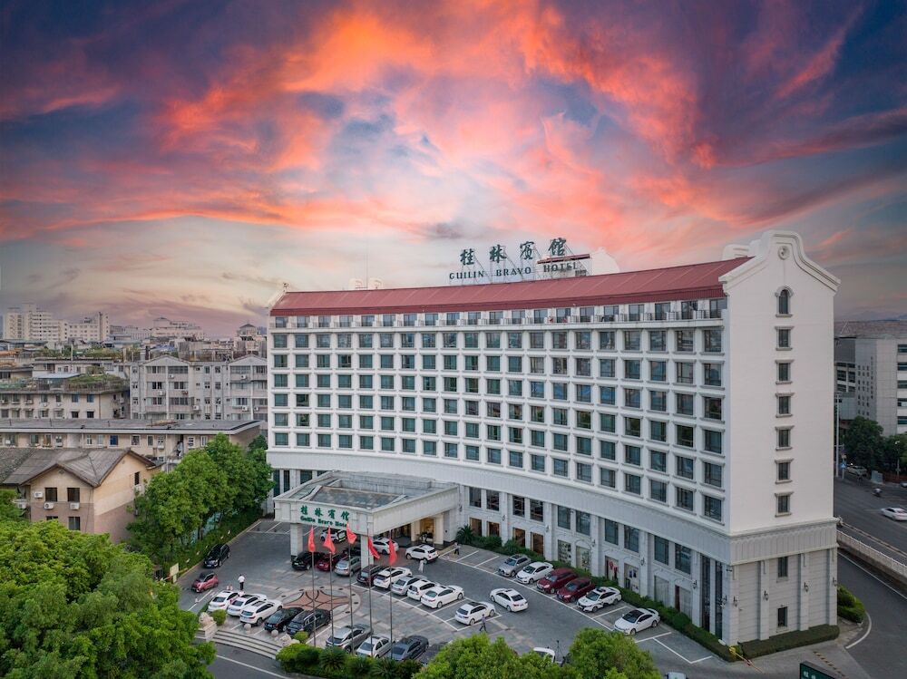 Гуйлинь: Guilin Bravo Hotel Grand Wing