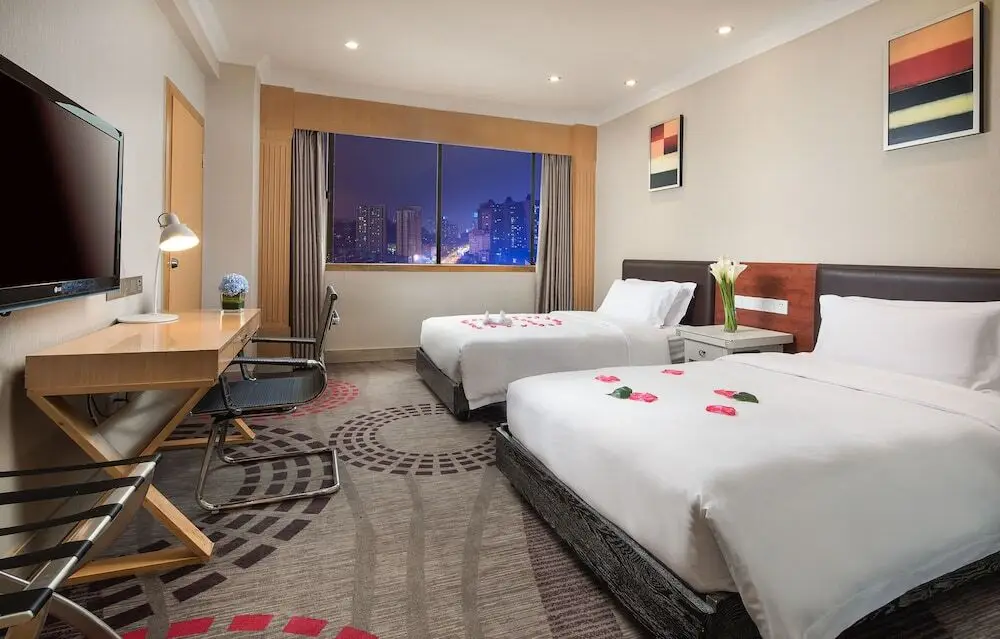 Гуйян: Ramada Plaza Guiyang