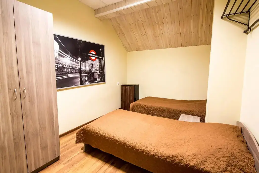 Удельная: Hotel Za Okolytsey