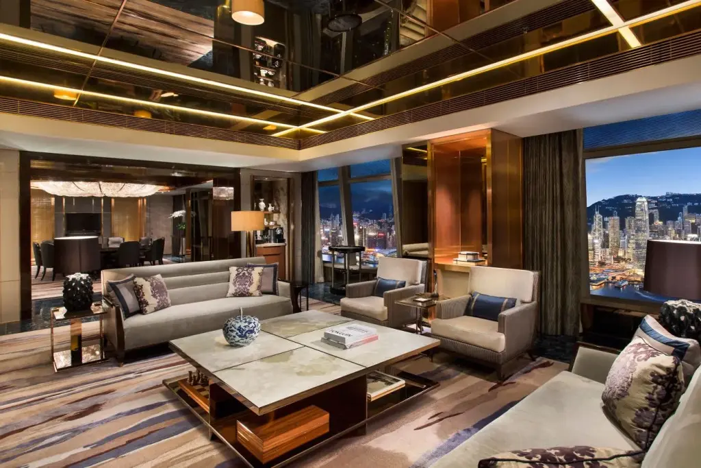 Гонконг: The Ritz-Carlton, Hong Kong