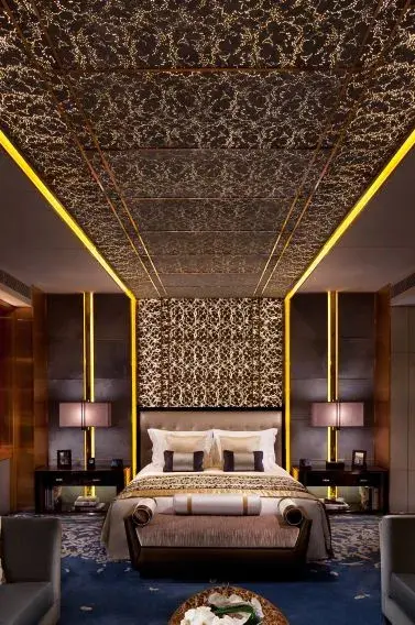Гонконг: The Ritz-Carlton, Hong Kong