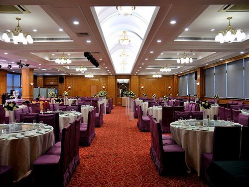 Шанхай: Renhe Hotel