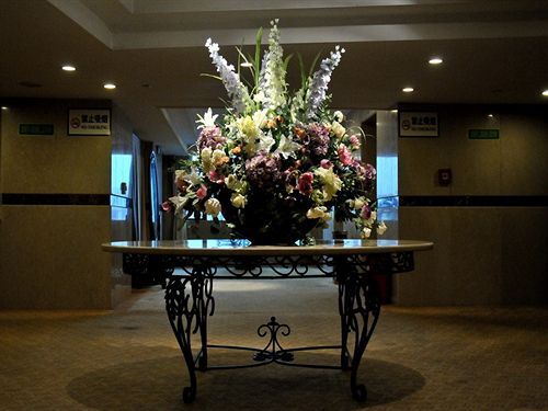 Шанхай: Renhe Hotel