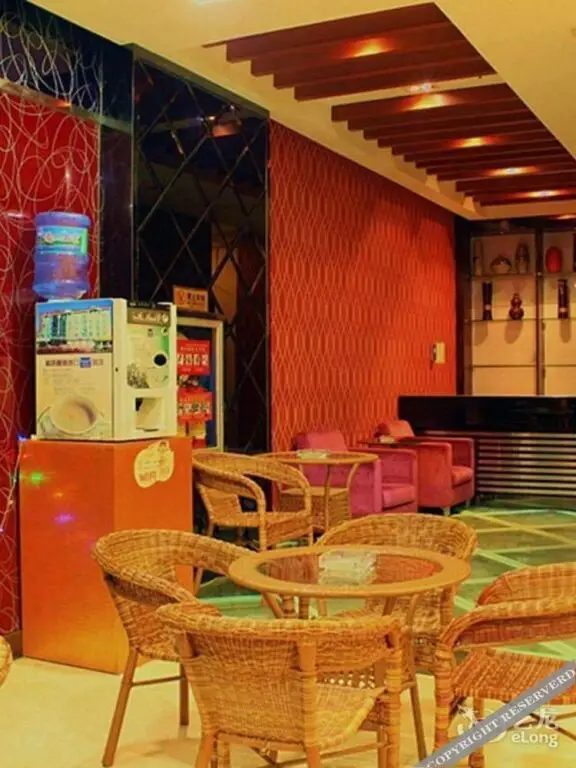 Иу: Omeiga Business Hotel