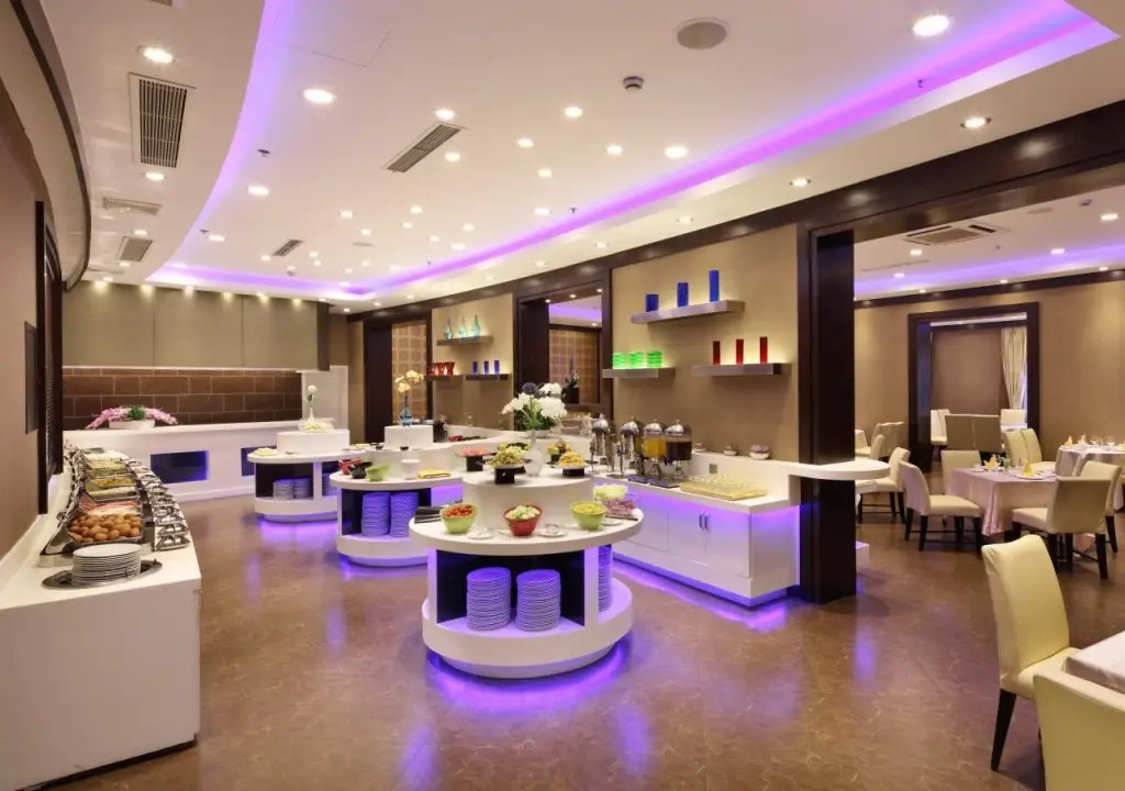 Шанхай: Отель Radisson Red Shanghai Wujiaochang