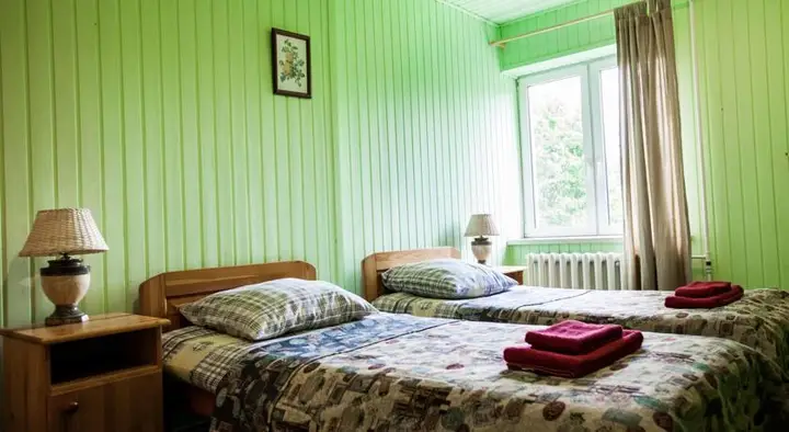 Жучки: Gostinichniy kompleks Abramtsevo