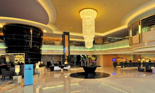 Шанхай: Howard Johnson Plaza Waigaoqiao Shanghai
