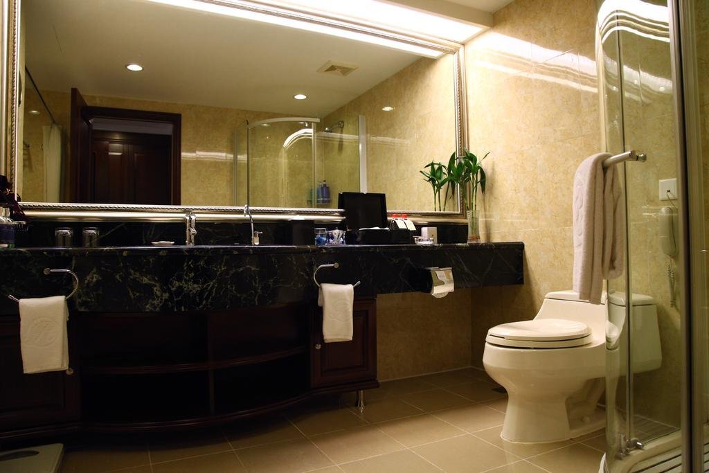 Далянь: Dalian International Finance Conference Center