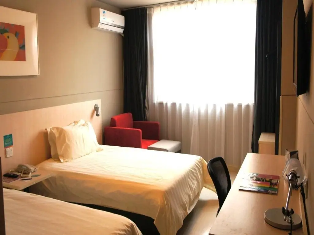 Ухань: Jinjiang Inn Wuhan Fuxing Road Subway Station Shouyi Square Branch