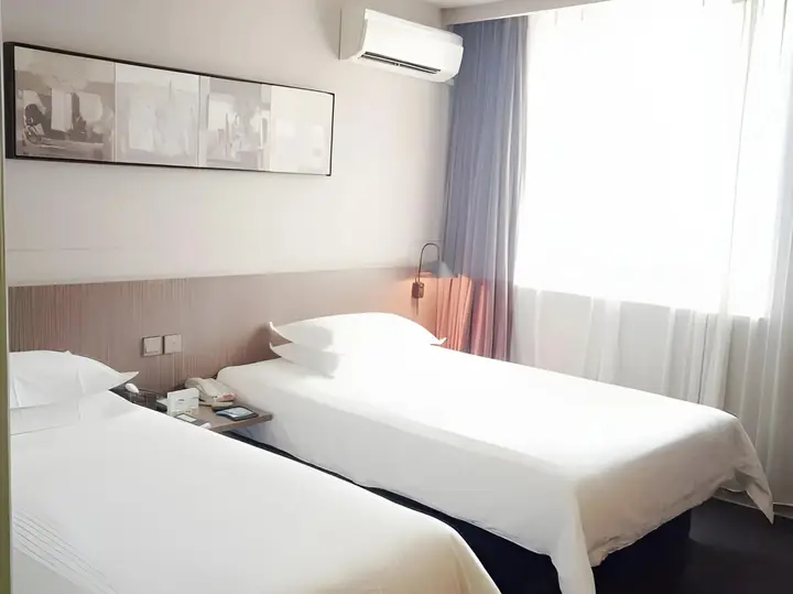 Ухань: Jinjiang Inn Select Wuhan Chuhehan Street Shuiguo Lake