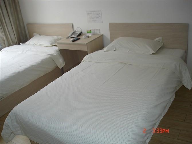 Циндао: Yandao Dongfang Business Hotel Qingdao