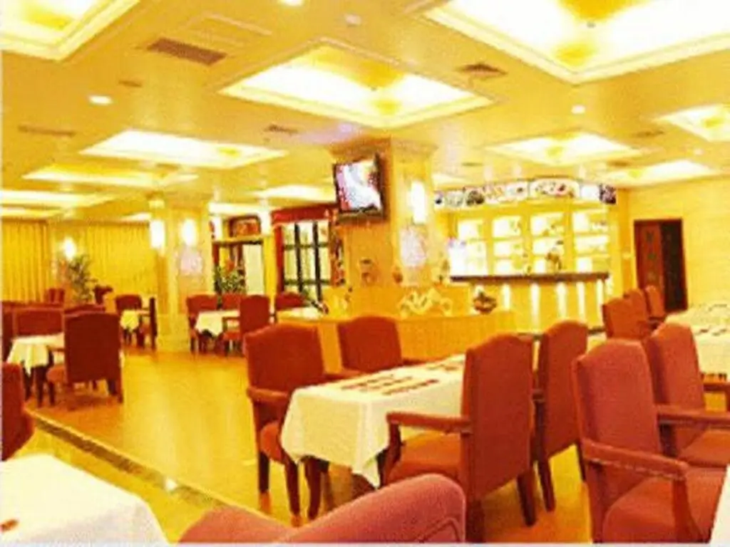 Baoju Hotel Haikou — фото 1