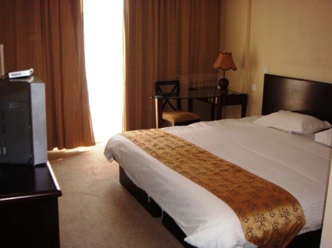 Шанхай: Baolong Homelike Hotel (Luojing Branch)
