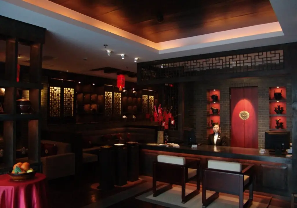 Шанхай: Baolong Homelike Hotel (Jingan Hotel)