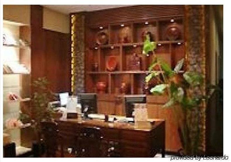 Шанхай: Baolong Homelike Hotel (Wujiaochang Branch)