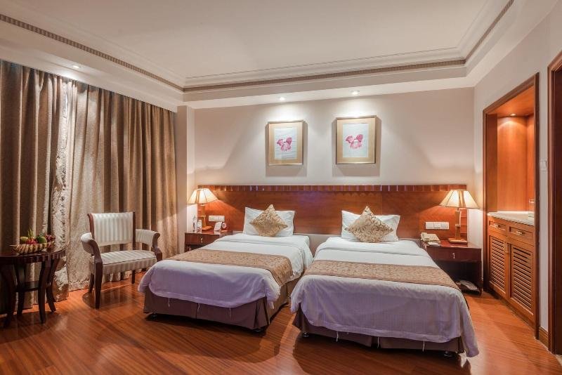 Санья: Sanya Baohong Hotel