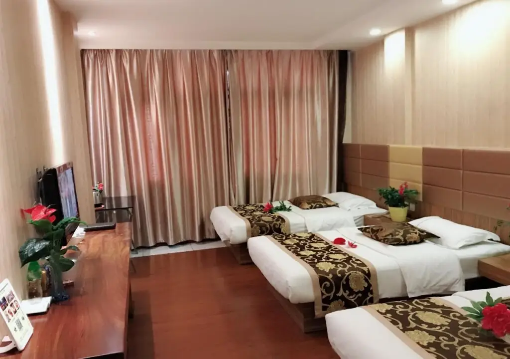 Шэньчжэнь: Yuejia Business Hotel Shenzhen