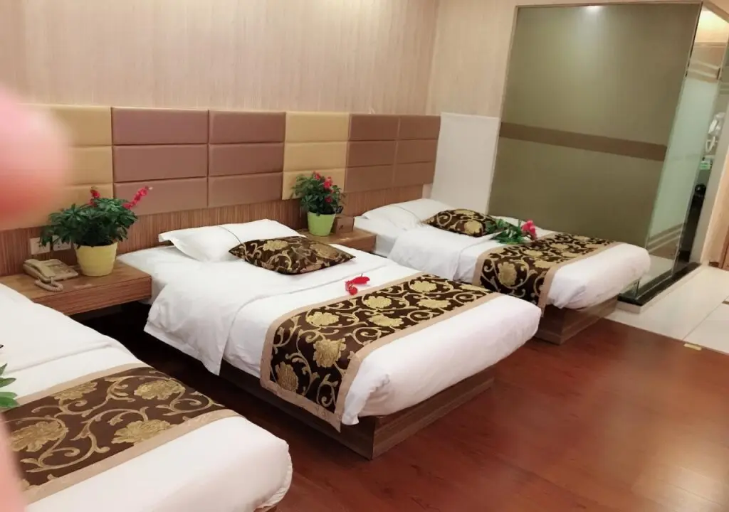 Шэньчжэнь: Yuejia Business Hotel Shenzhen