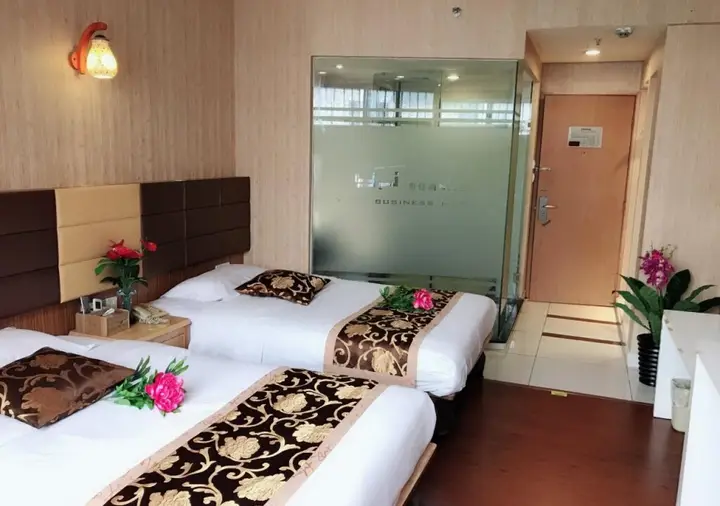 Шэньчжэнь: Yuejia Business Hotel Shenzhen