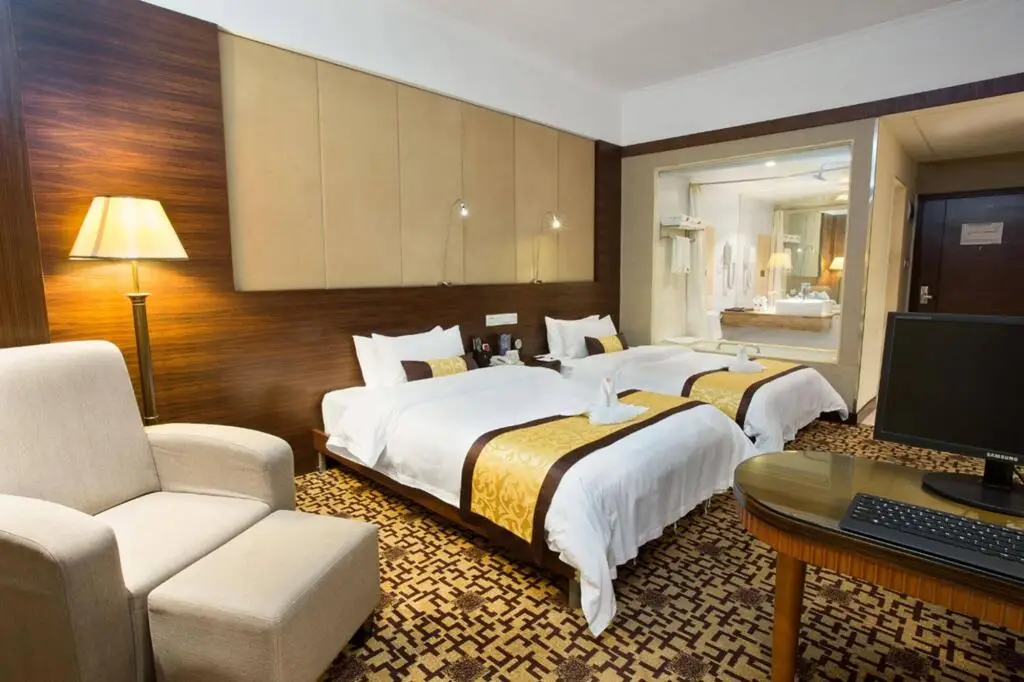 Гуанчжоу: WA King Town Hotel