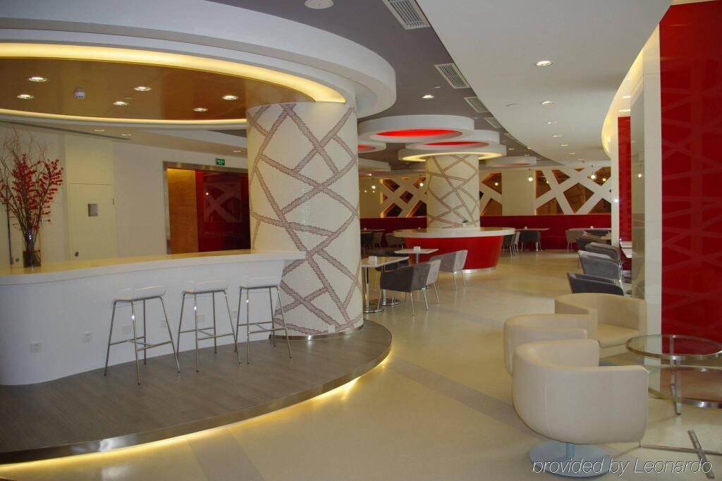 Шанхай: Holiday Inn Express Shanghai Sanlin