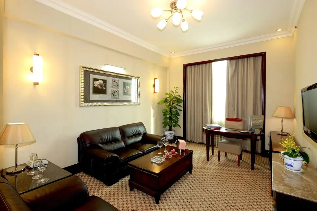 Гуанчжоу: Guangzhou Nanfang Yiyuan Hotel