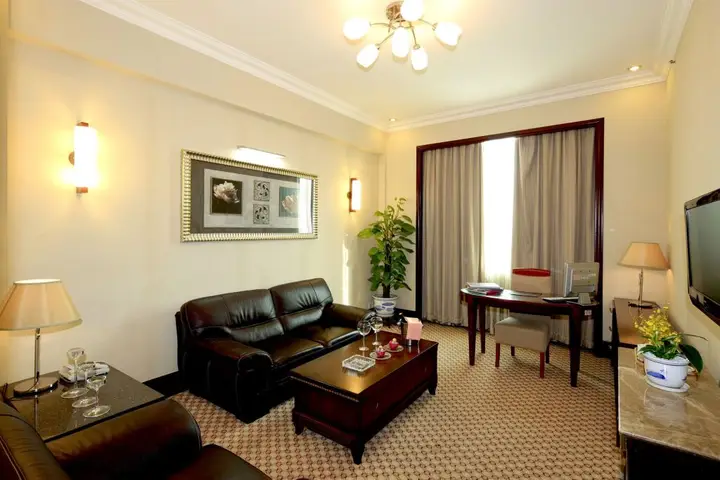 Гуанчжоу: Guangzhou Nanfang Yiyuan Hotel