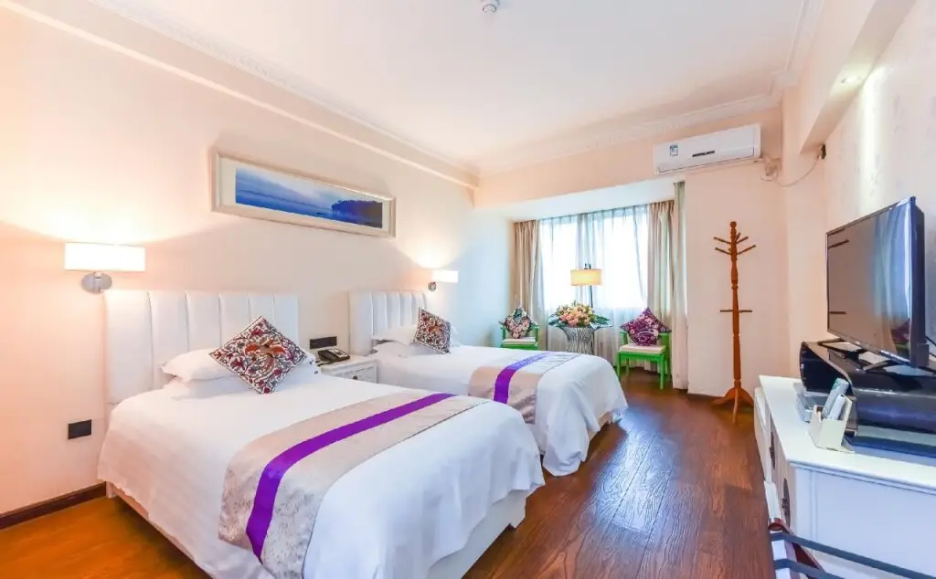 Гуйлинь: Starway Hotel Grand 0773 Guilin