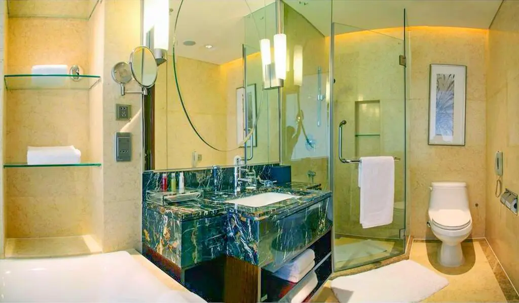 Чжуншань: Crowne Plaza Zhongshan Xiaolan