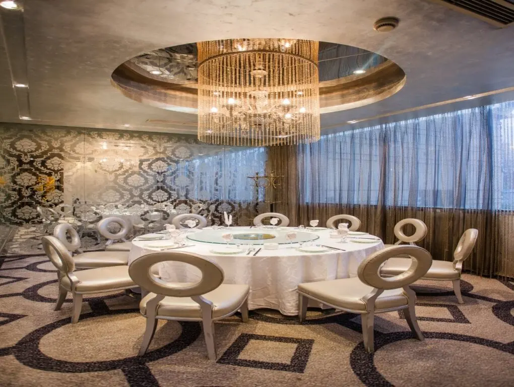 Нанкин: voco Nanjing Oriental Pearl by IHG