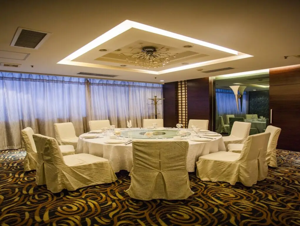 Нанкин: voco Nanjing Oriental Pearl by IHG