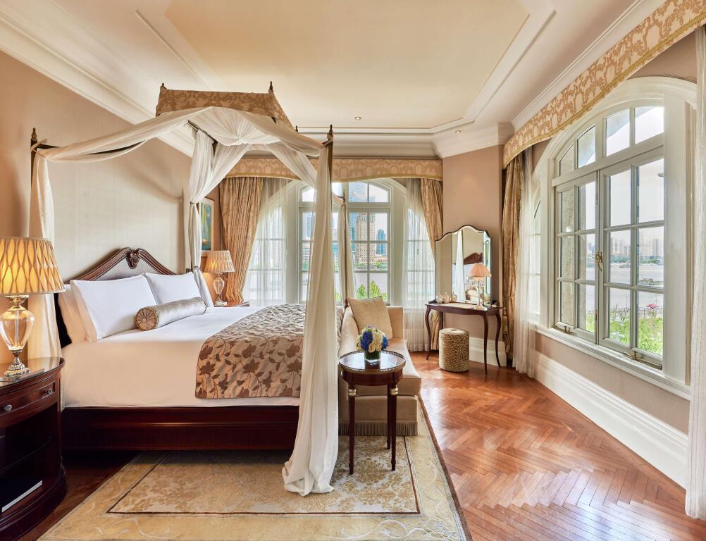 Waldorf Astoria Shanghai on the Bund — фото 1