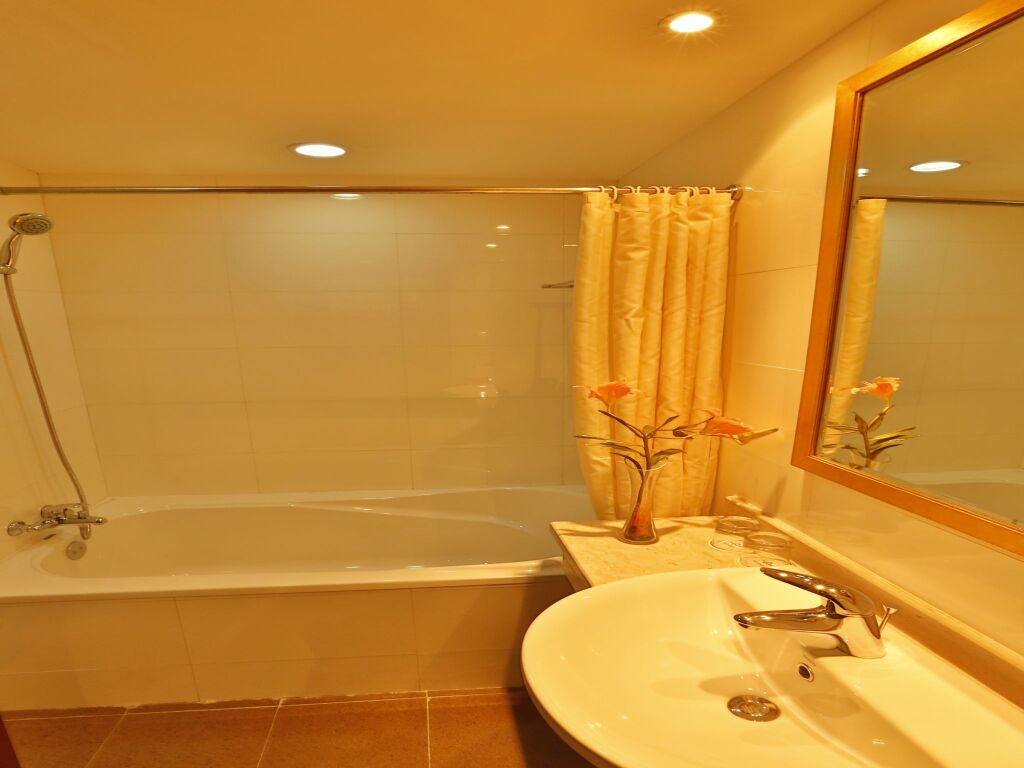 Шанхай: Rayfont Downtown Hotel Shanghai (Xuhui)