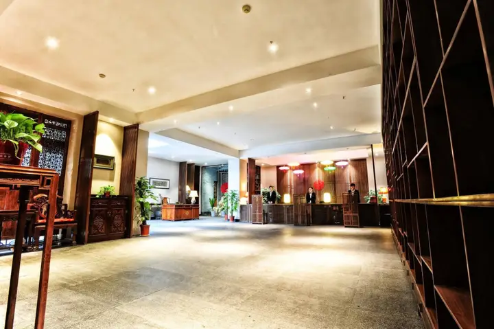 Пекин: Beijing Traditional View Hotel