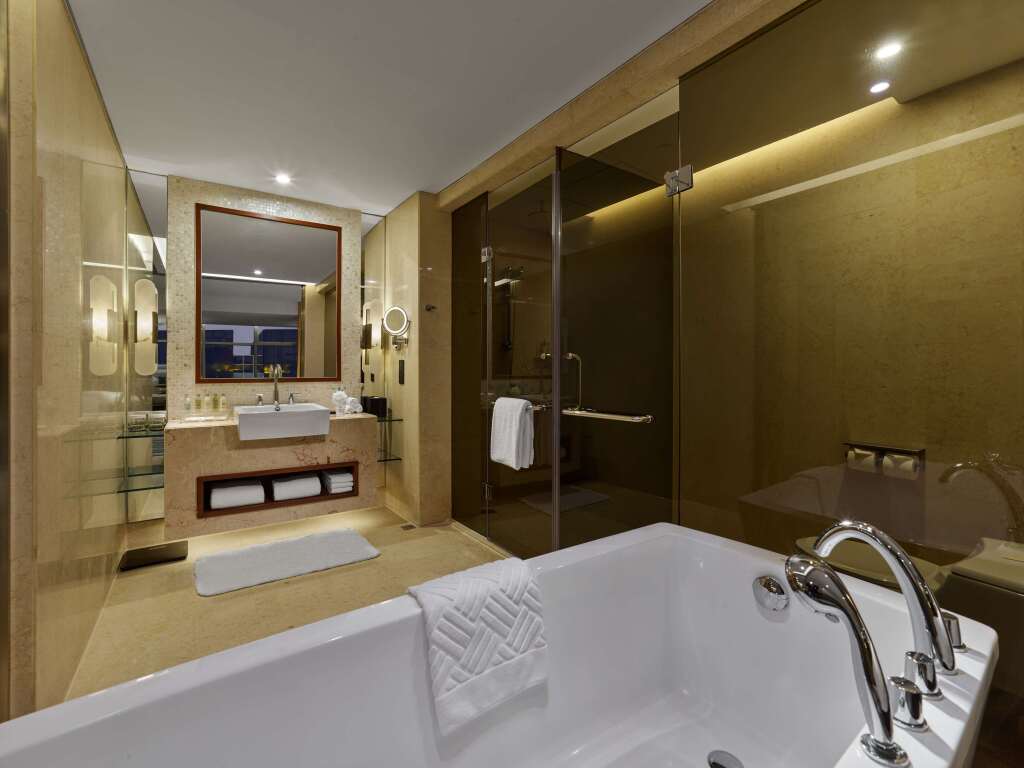 Шанхай: Hilton Shanghai Hongqiao