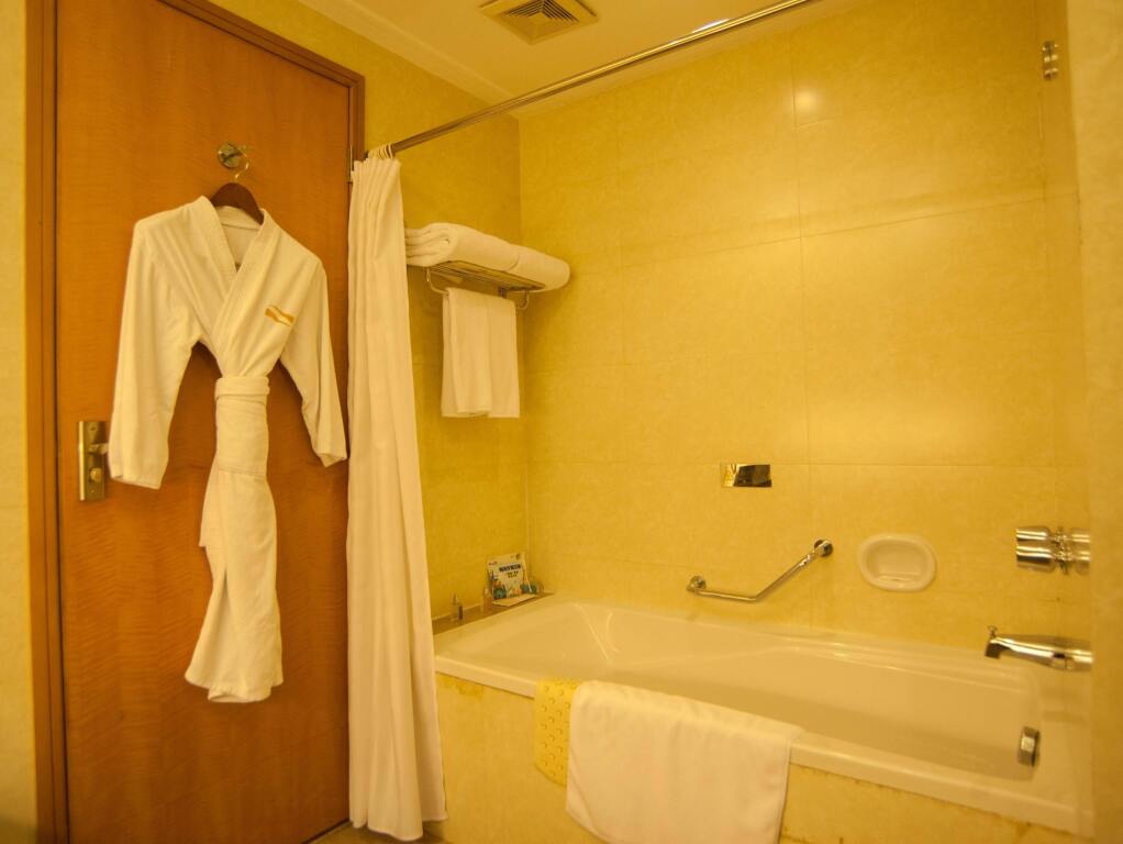 Циндао: Qingdao Blue Horizon Hotel Huangdao