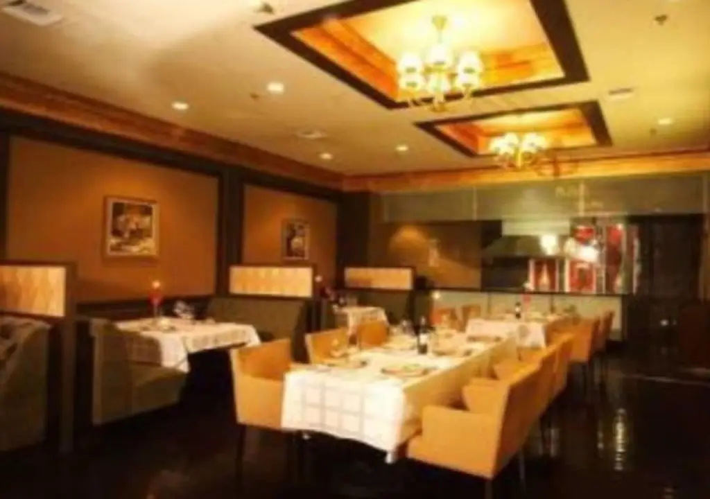 Циндао: Qingdao Blue Horizon Hotel Huangdao
