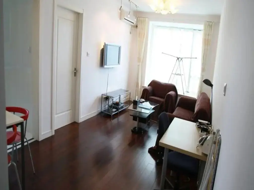 Шанхай: Regents Park Apartment