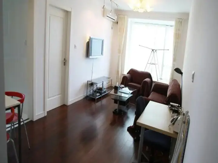 Шанхай: Regents Park Apartment