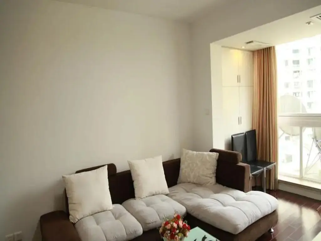 Шанхай: Regents Park Apartment