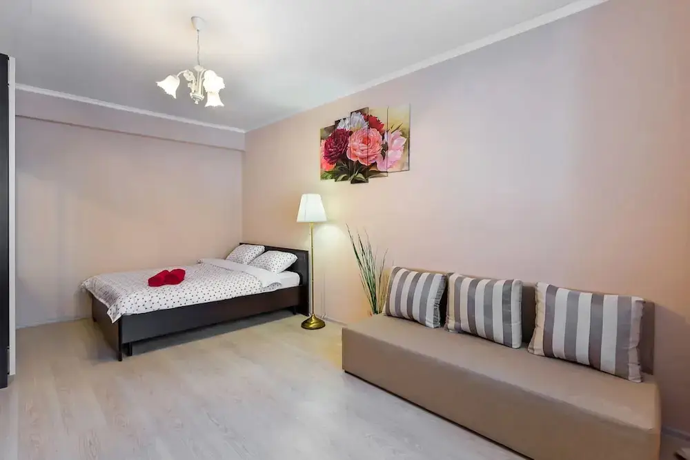 Москва: Apartment on Komsomolsky Prospekt 34