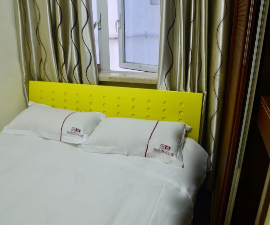 Шэньчжэнь: She & He Apartment Shenzhen Window of the World Branch