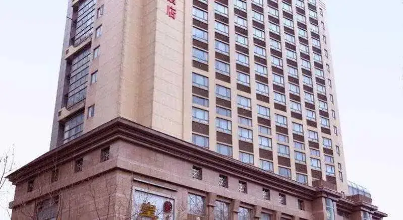Шанхай: Ramada Plaza Peace Shanghai