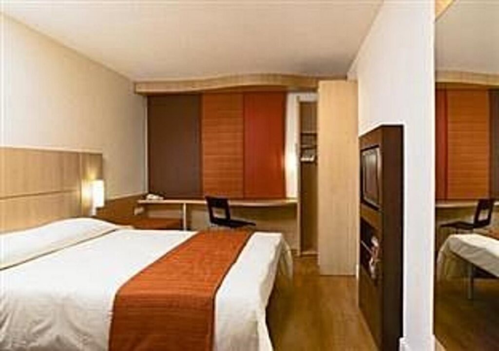 Тяньцзинь: ibis Tianjin Riverside