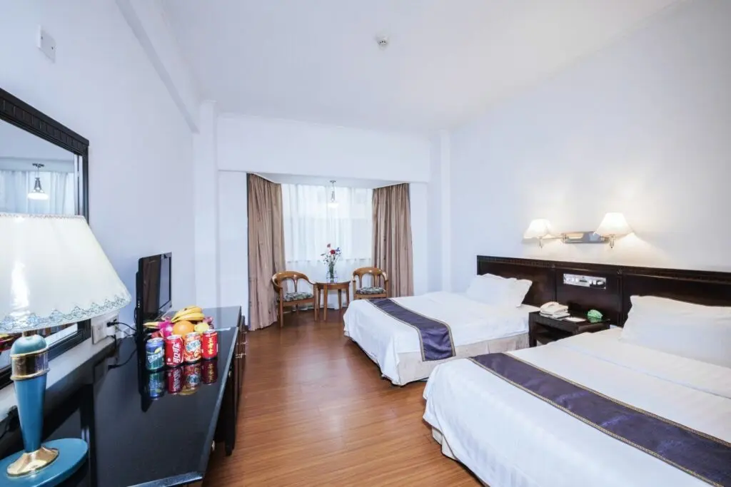 Гуанчжоу: Guangzhou Zhuhai Special Economic Zone Hotel