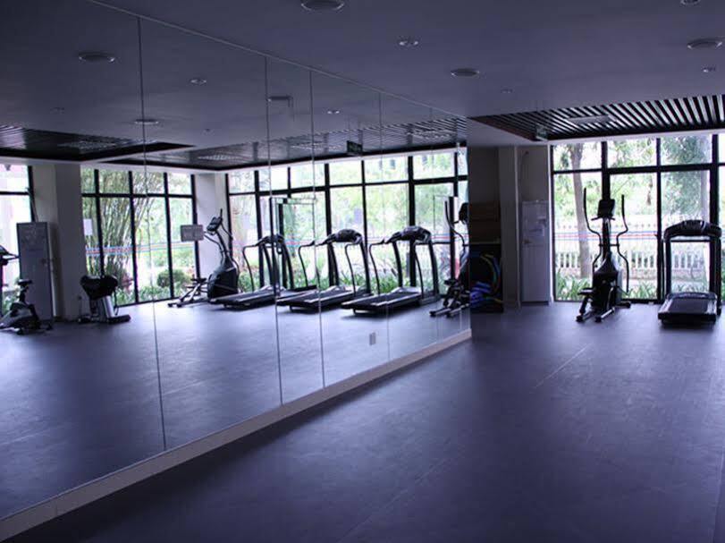 Санья: Liuhe Health Club - Wanbo Club
