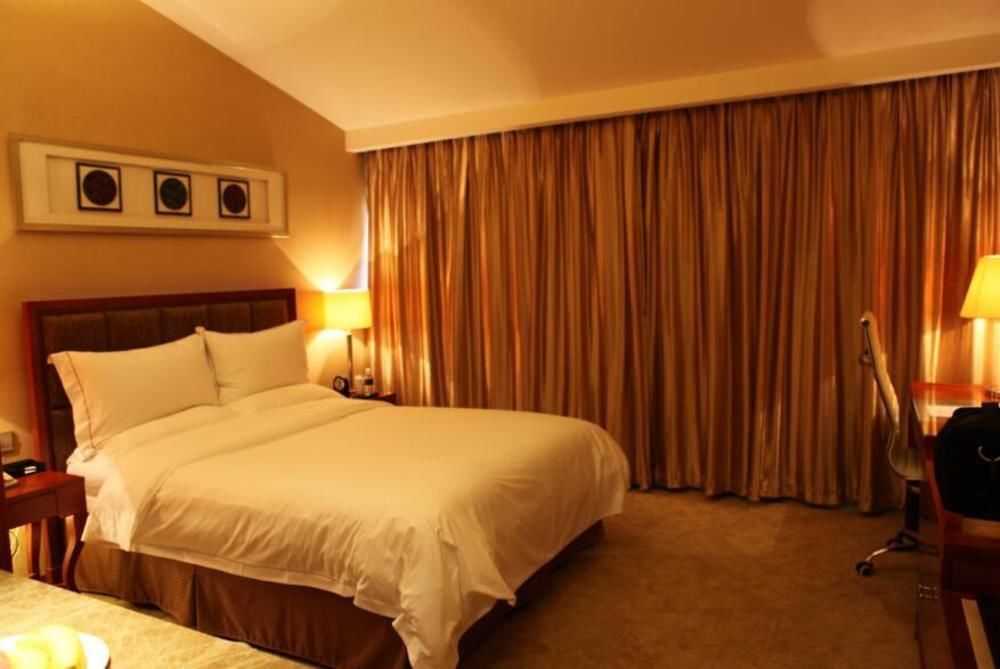 Янчжоу: Hentique Huijin Resort Hotel